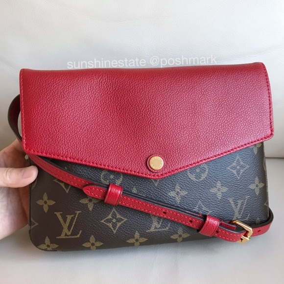 Louis Vuitton Handbags - LOUIS VUITTON Monogram Twice Pochette Cross Body